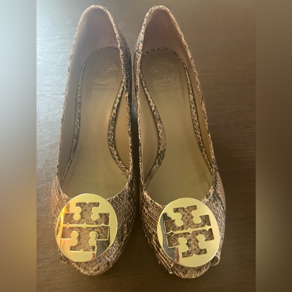Tory Burch Snakeskin Loafers - Brown and Gold
